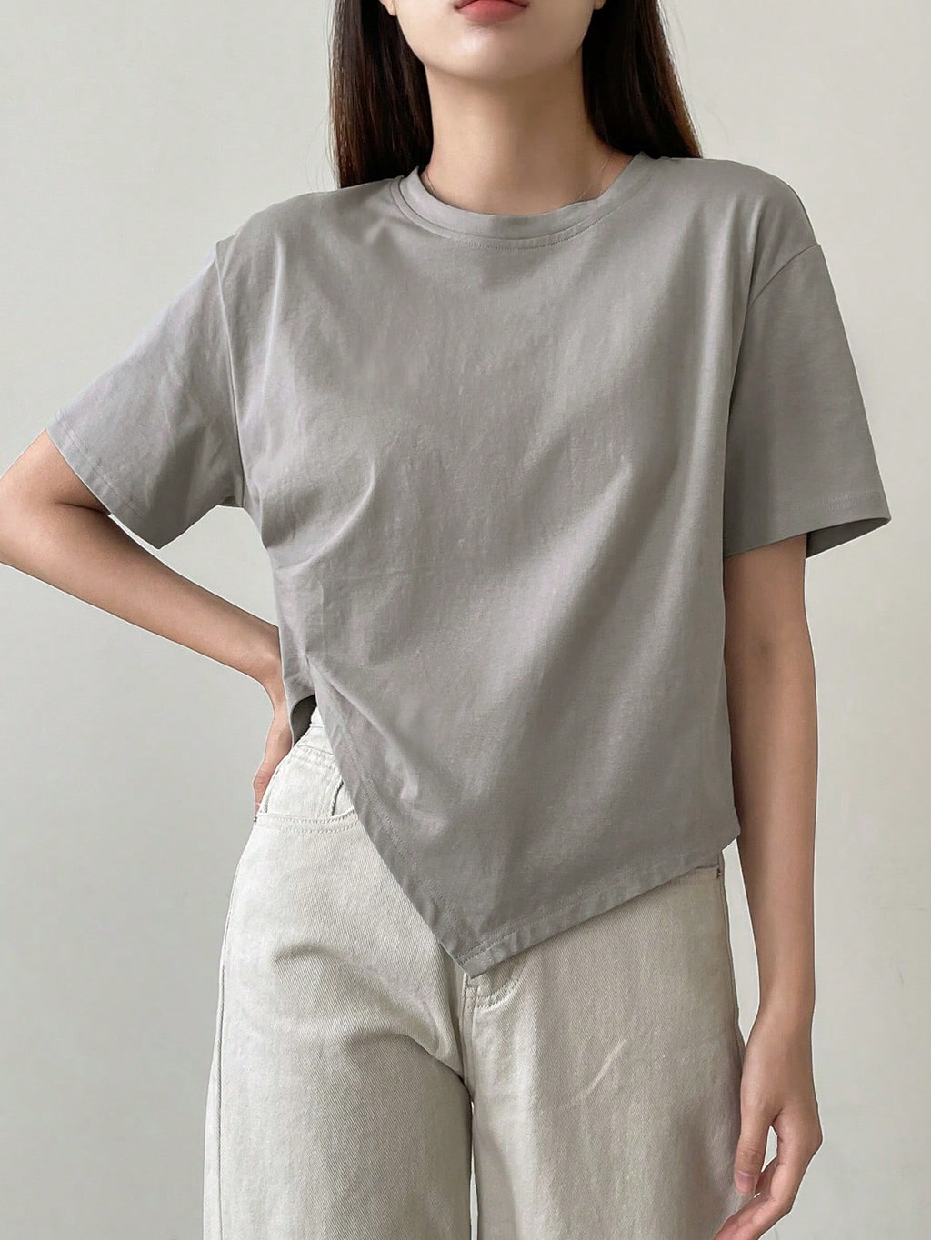 Dazy-Less Solid Split Hem Tee Old Money Style Business Casual Woman Work Clothes