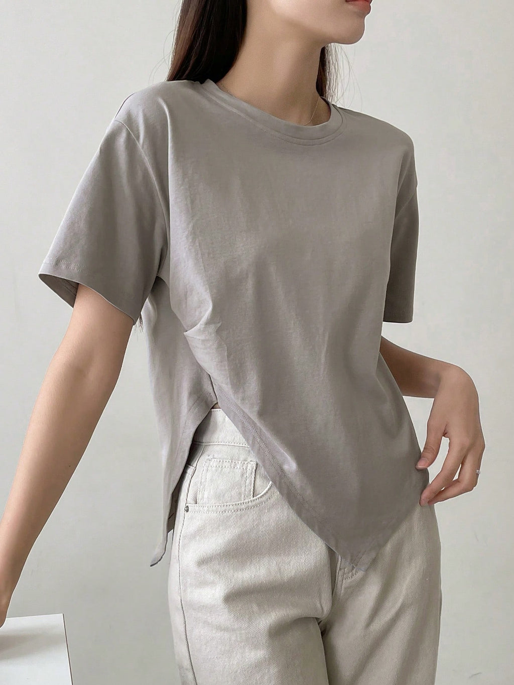 Dazy-Less Solid Split Hem Tee Old Money Style Business Casual Woman Work Clothes