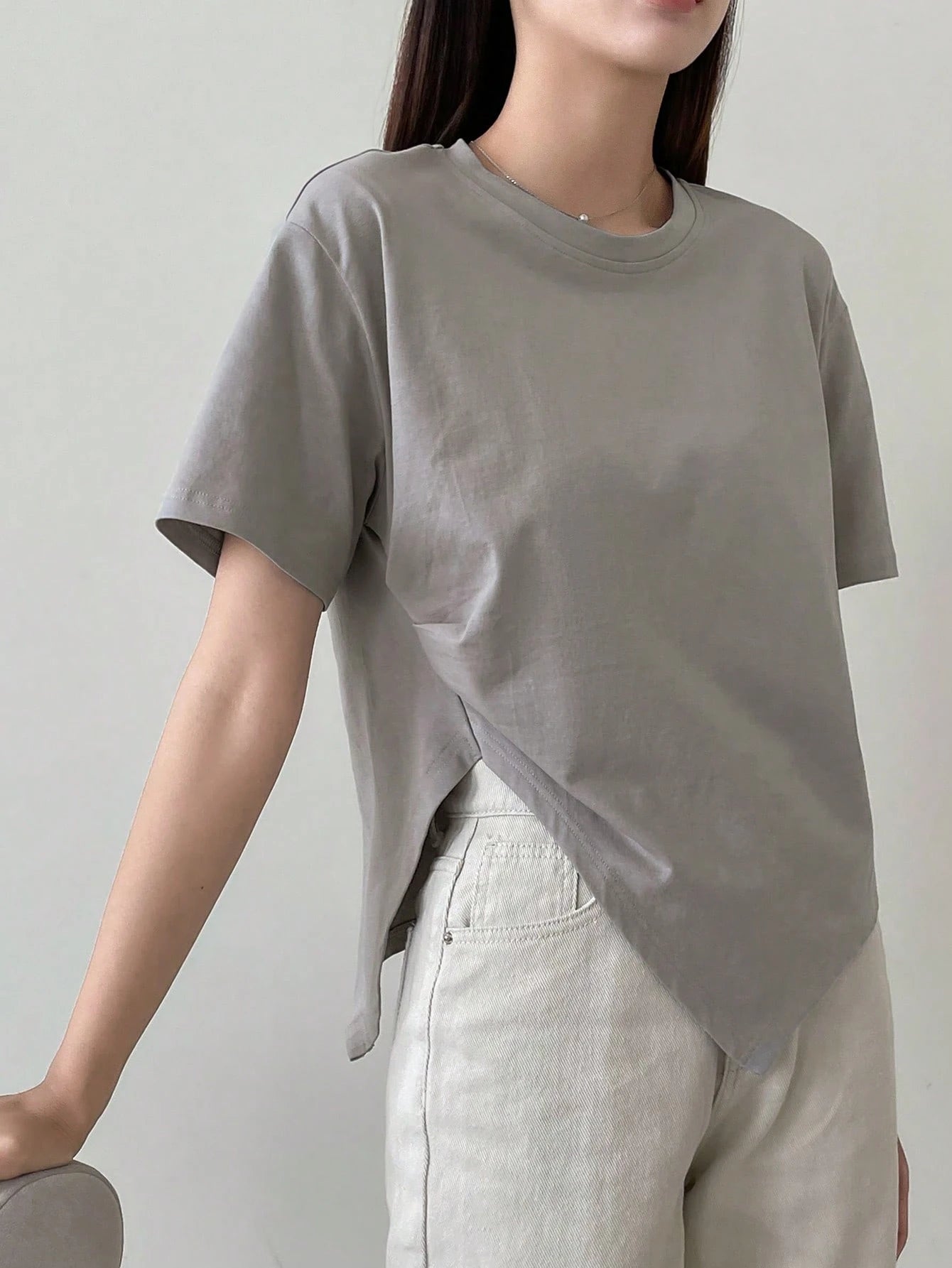 Dazy-Less Solid Split Hem Tee Old Money Style Business Casual Woman Work Clothes
